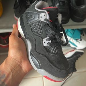 Jordan retro 4